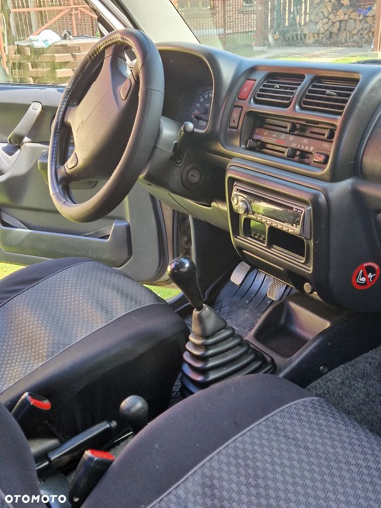 Suzuki Jimny - 4