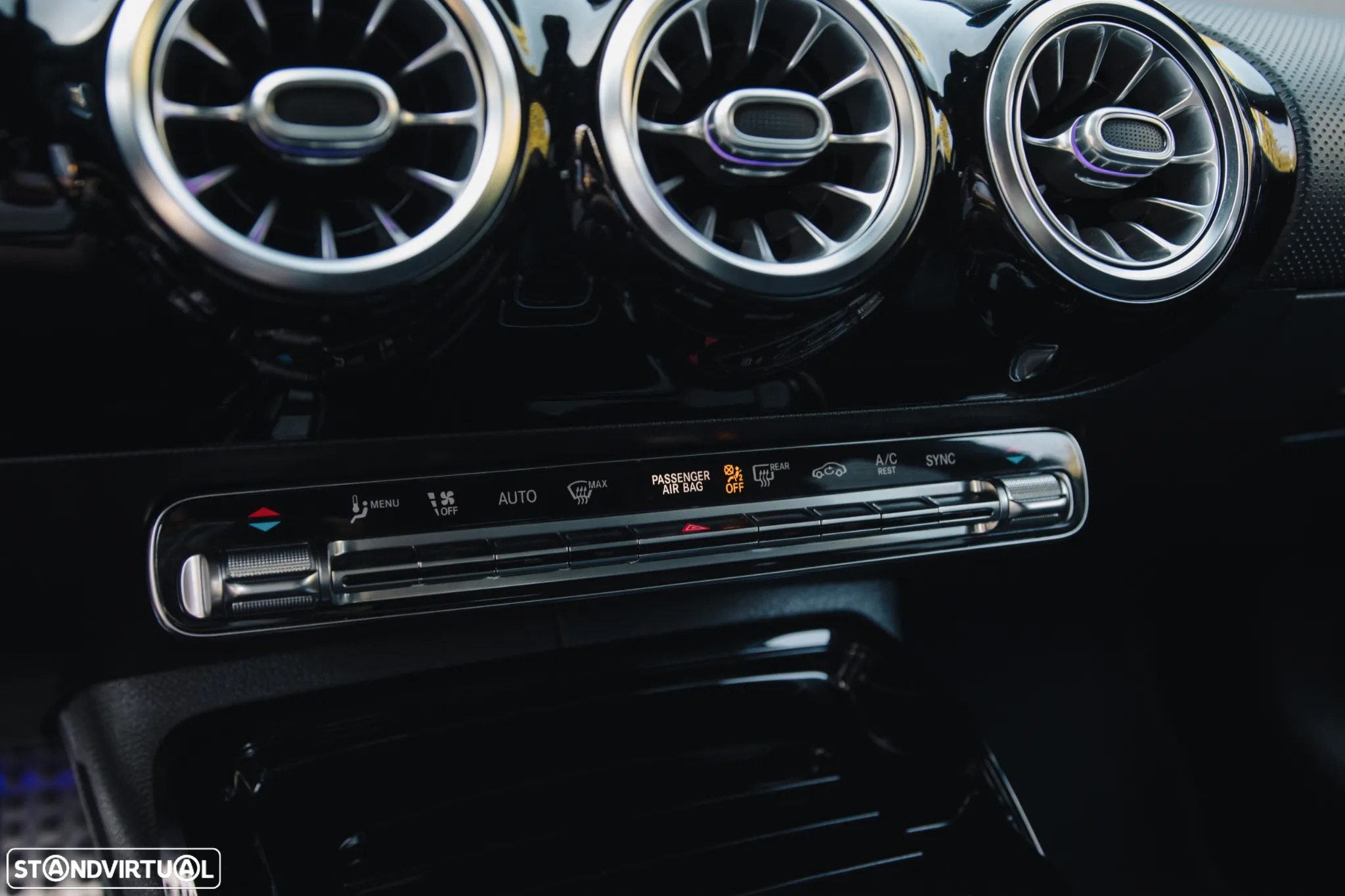 Mercedes-Benz CLA 35 AMG 4Matic - 19