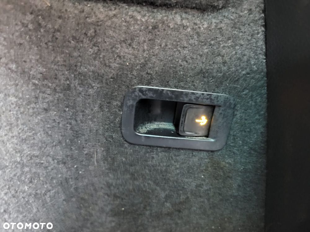 Skoda Karoq 2.0 TDI SCR 4x4 DSG Style - 21