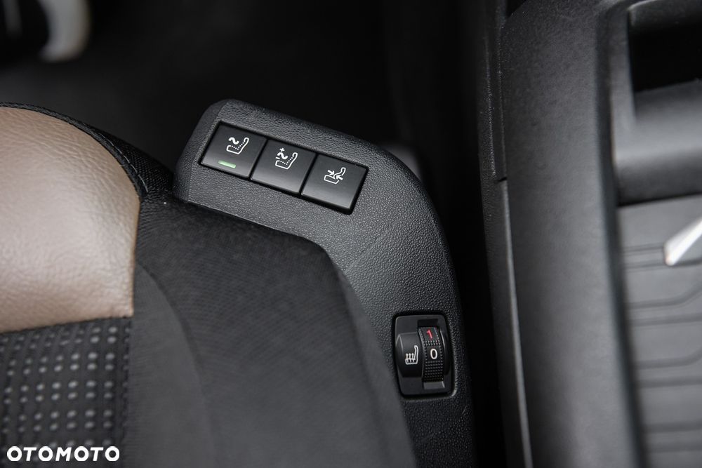 Citroën C4 Picasso 2.0 HDi Exclusive MCP - 24