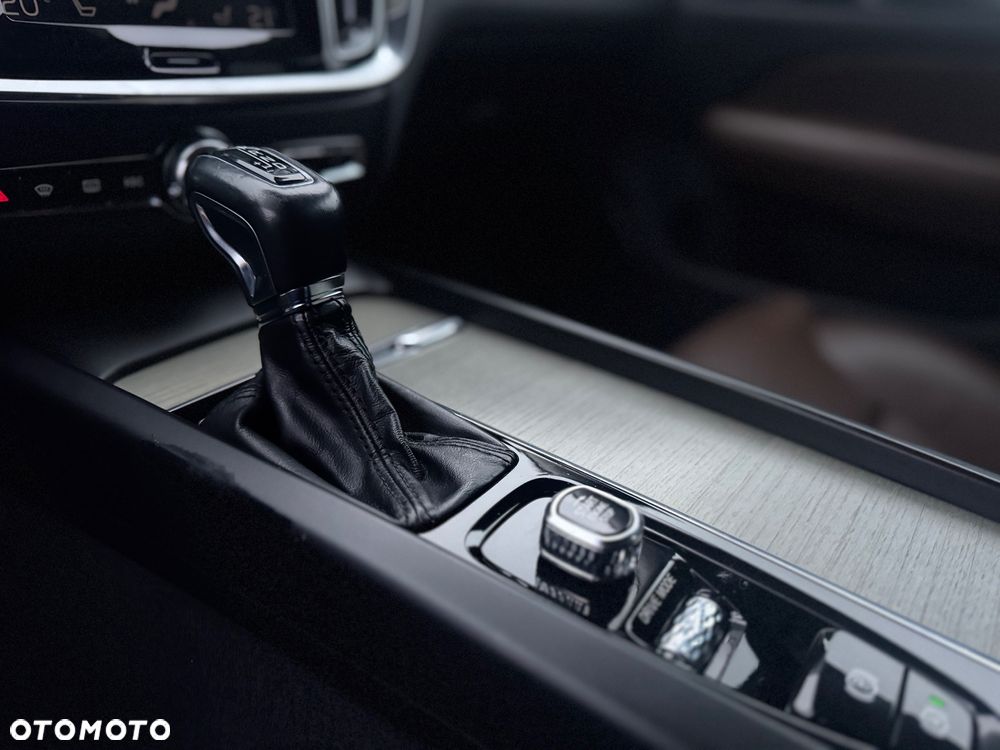 Volvo V60 D3 Geartronic Inscription - 16