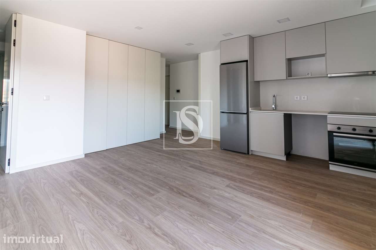 Apartamento T1+1 Arrendamento em Este (São Pedro e São Mamede),Braga - Grande imagem: 3/13