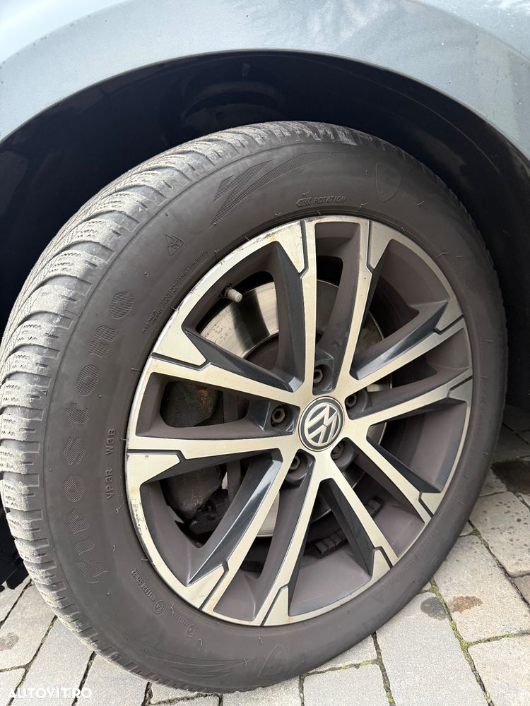 Volkswagen Passat - 29