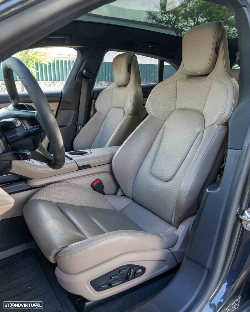 Porsche Taycan Cross Turismo 4S Sport bateria Performance Plus - 15