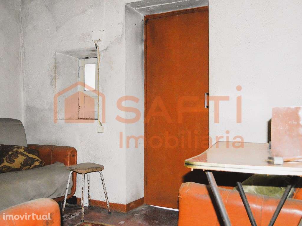 Moradia Térrea T2 , em Lapa do Lobo - Grande imagem: 5/29
