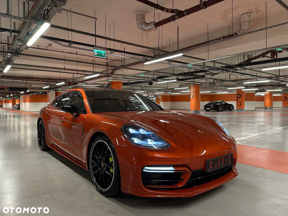 Porsche Panamera 4S E-Hybrid - 4