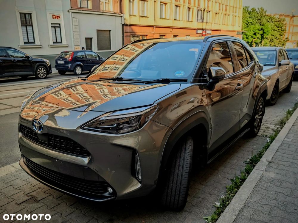 Toyota Yaris Cross Hybrid 1.5 Comfort 4x4 - 1