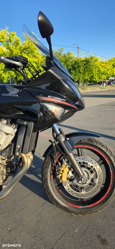 Honda CBF - 18