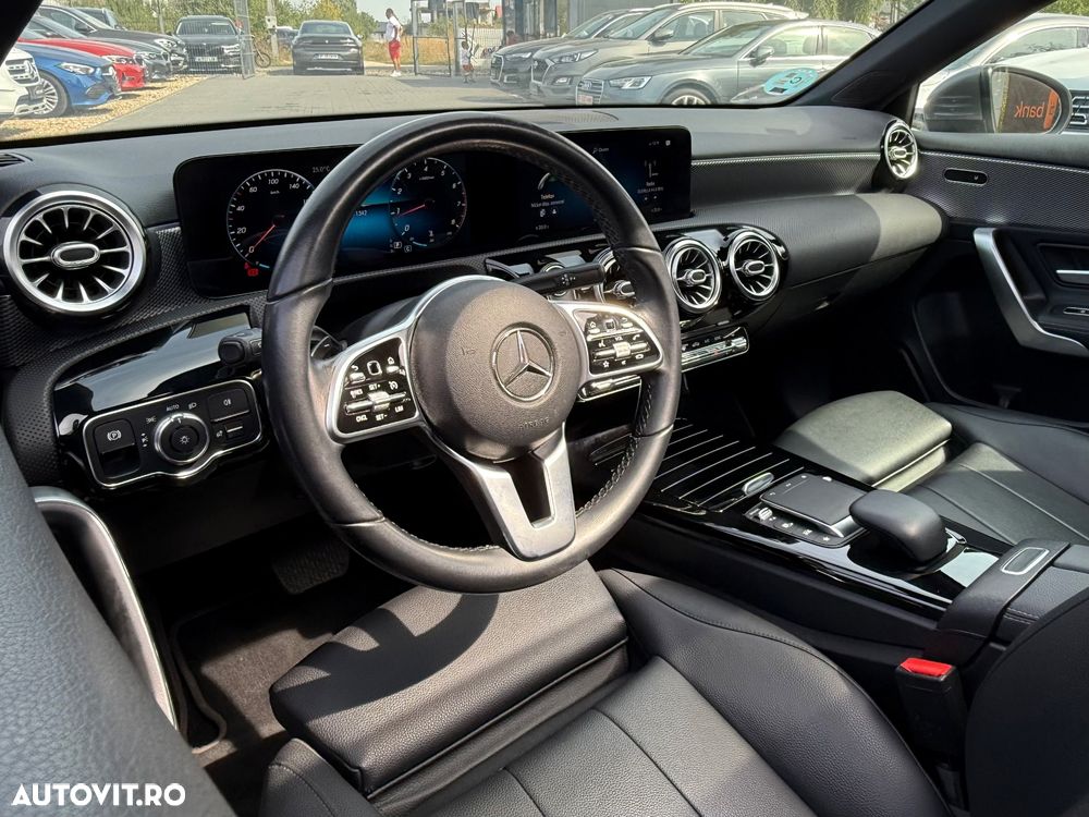 Mercedes-Benz A 180 Sedan 7G-DCT Progressive - 6