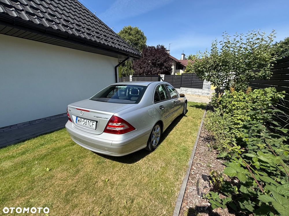 Mercedes-Benz Klasa C 180 Kompressor Automatik Classic - 4