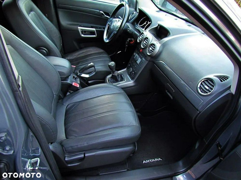 Opel Antara - 18