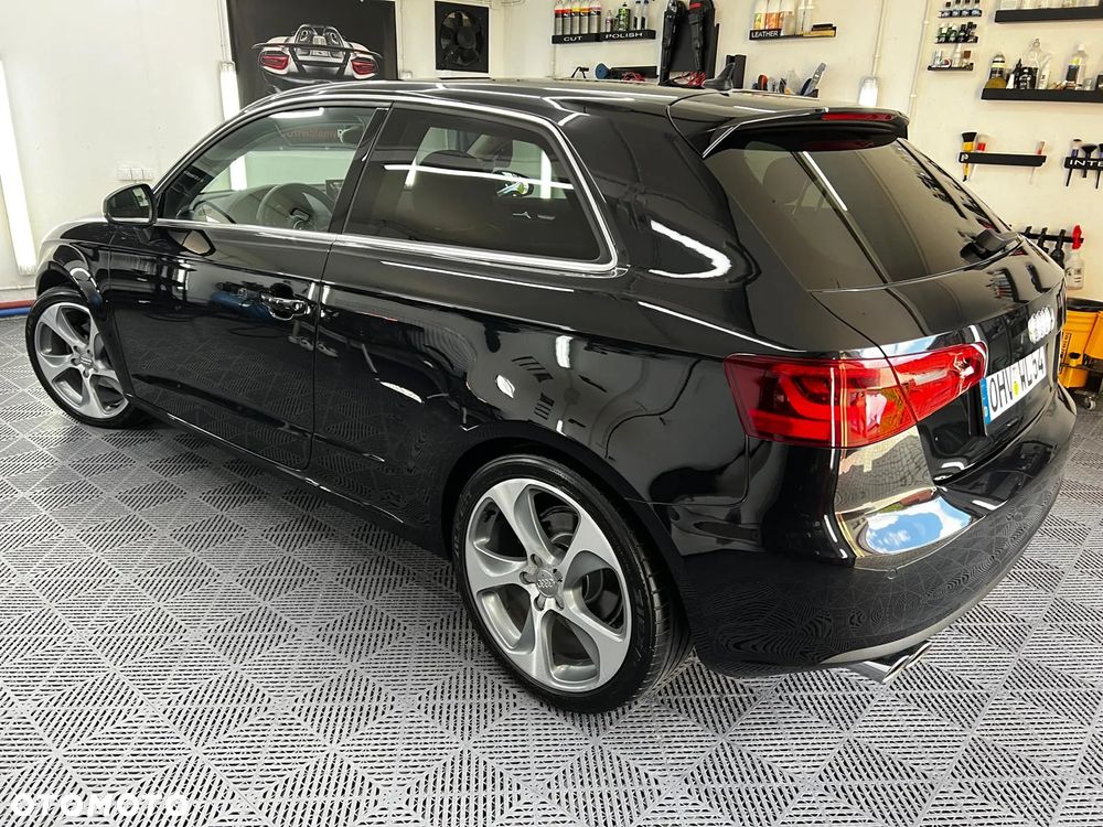 Audi A3 Sportback 2.0 TDI DPF S tronic S line Sportpaket (plus) - 23