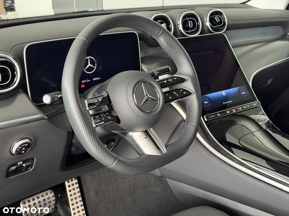 Mercedes-Benz GLC - 16