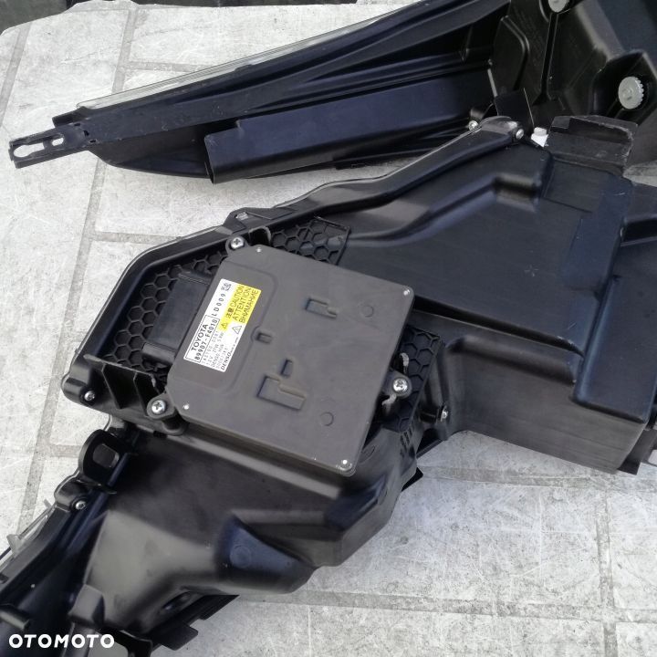 Toyota C-HR CHR Full LED Komplet Idealne Org. - 4