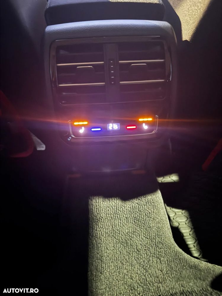 Volkswagen Passat - 15