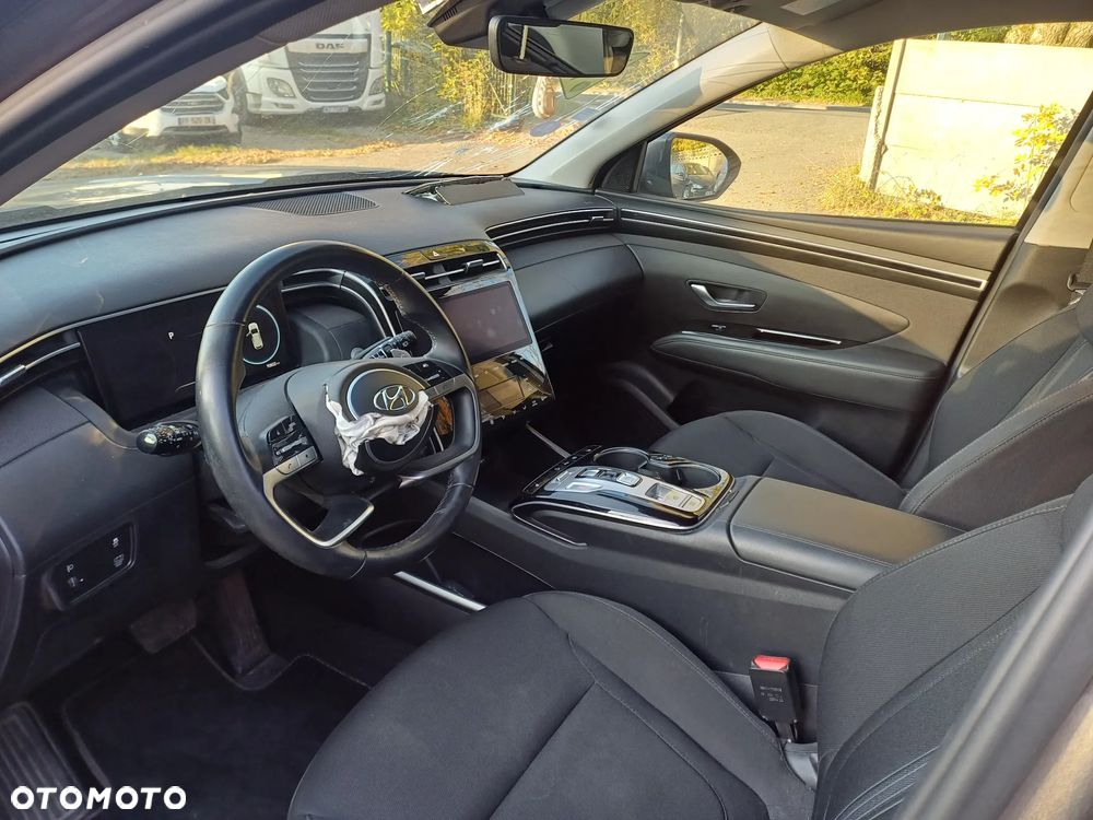 Hyundai Tucson 1.6 T-GDi HEV Executive 2WD - 8