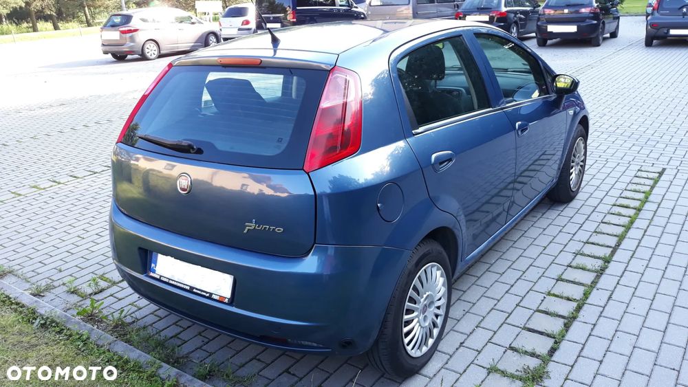 Fiat Grande Punto - 4