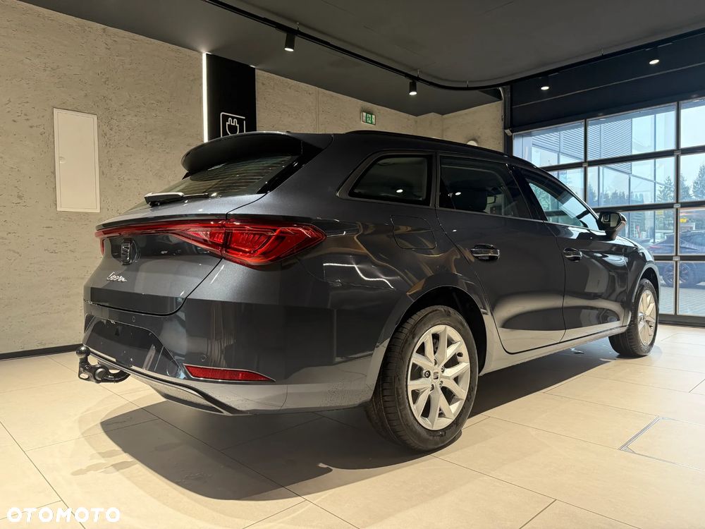 Seat Leon 1.5 eTSI Style DSG - 3