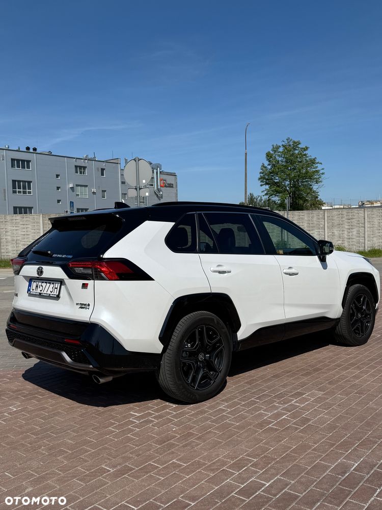 Toyota RAV4 - 5