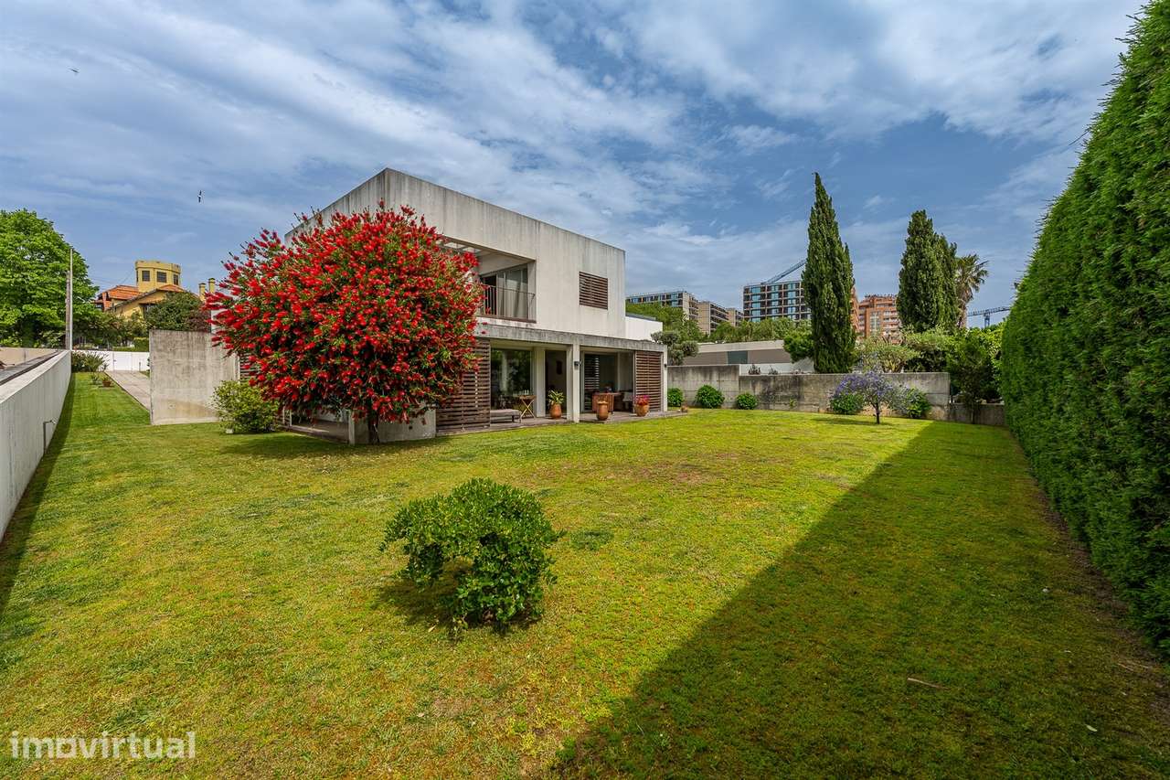 Moradia Luxo T6 Afurada, Gaia | Exclusivo Golden Hour Real Estate - Grande imagem: 5/60