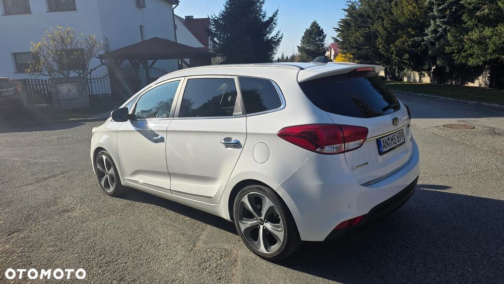 Kia Carens 1.7 CRDi Spirit - 6
