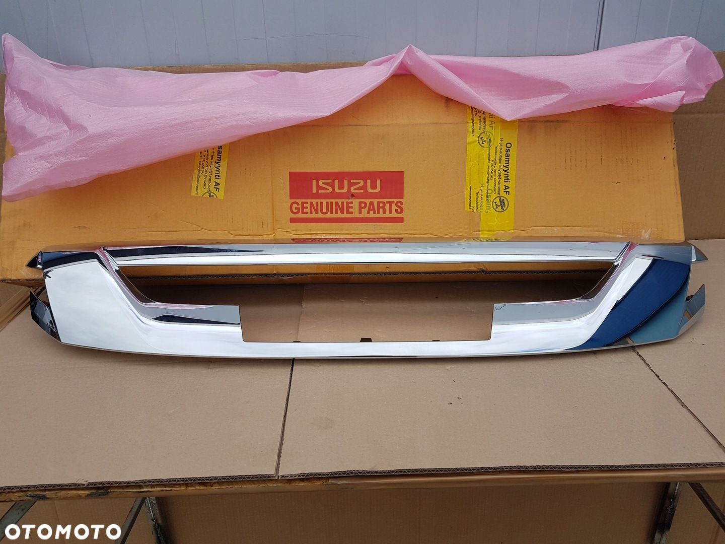 GRILL ATRAPA CHROM ISUZU D-MAX II LIFT 17- NOWY ORYGINAŁ - 1