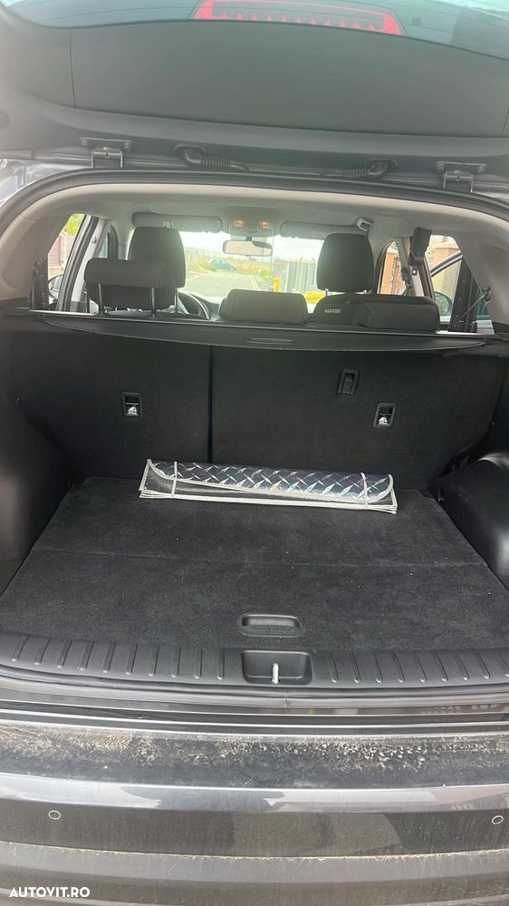Hyundai Tucson 1.6 GDI 2WD 6MT Style - 10