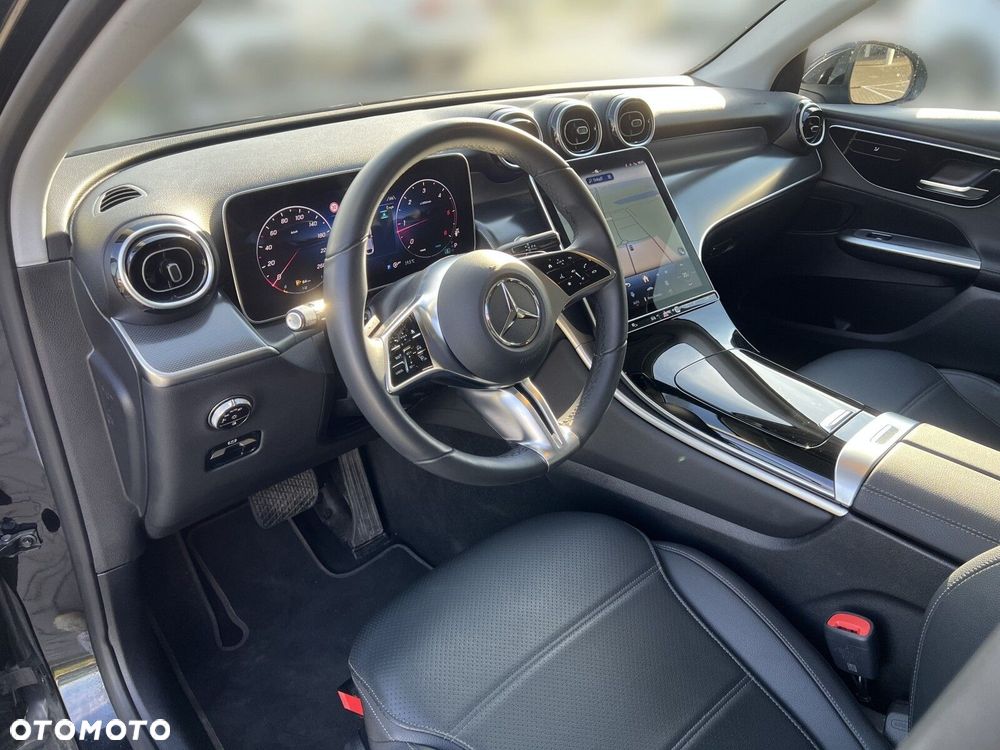 Mercedes-Benz GLC - 11