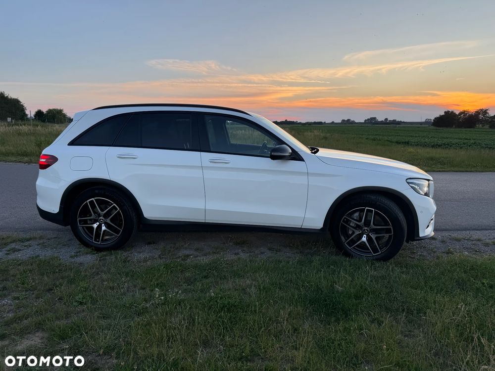 Mercedes-Benz GLC 220 d 4-Matic - 4