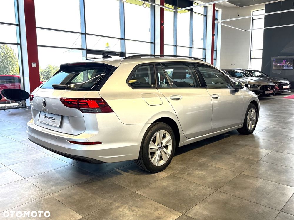 Volkswagen Golf Variant - 10