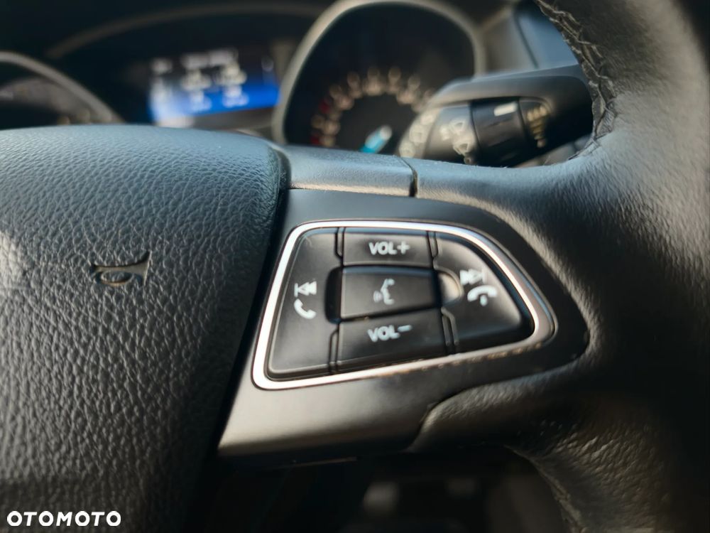 Ford Focus 2.0 TDCi Titanium ASS - 30