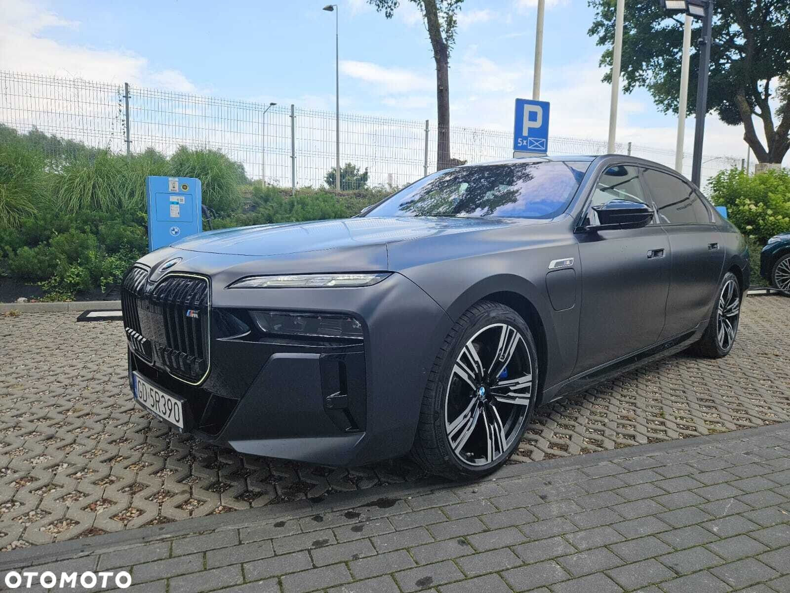 BMW Seria 7 - 2