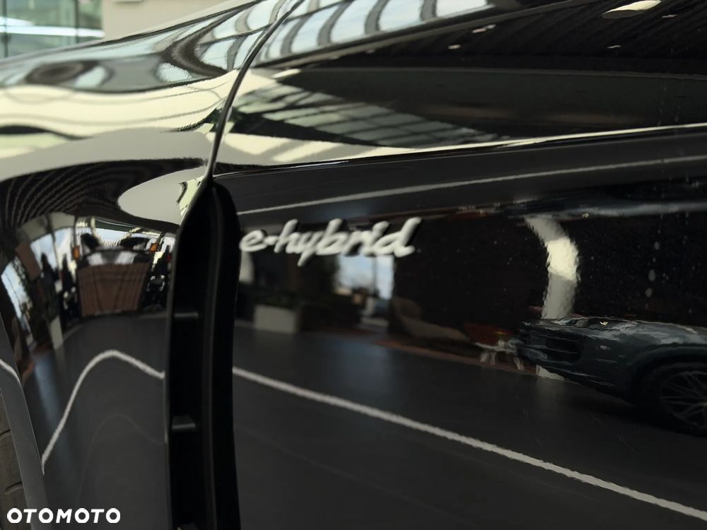 Porsche Panamera 4S E-Hybrid PHEV - 14