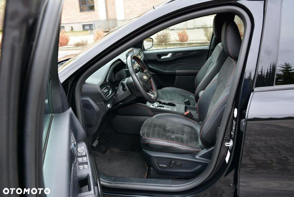 Ford Kuga 2.5 Duratec PHEV ST-LINE X - 15