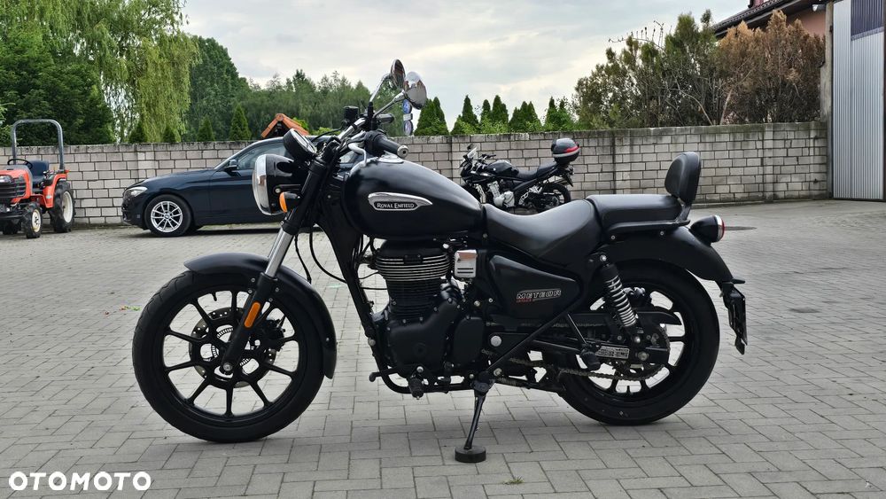 Royal Enfield Meteor - 3