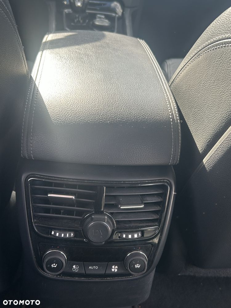 Peugeot 508 - 8