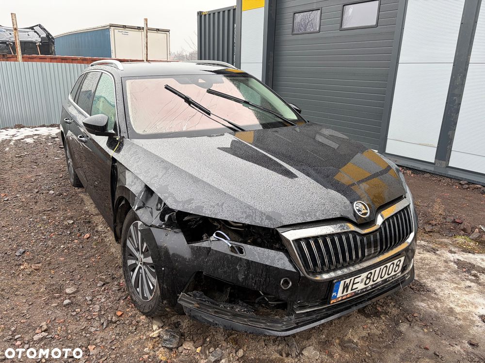 Skoda Superb 2.0 TDI SCR Style DSG - 5