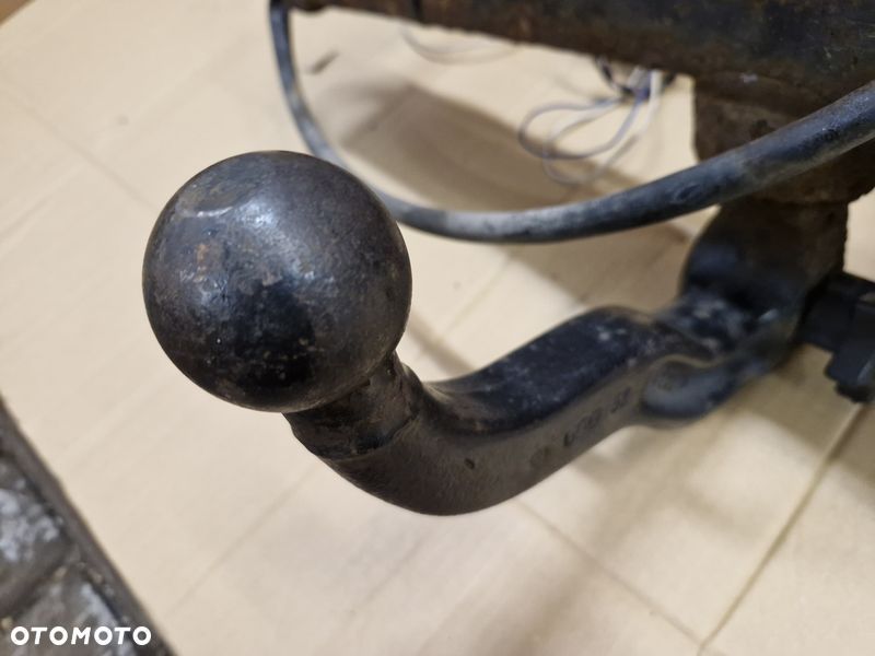 citroen c8 hak holowniczy wiązka instalacja - 4