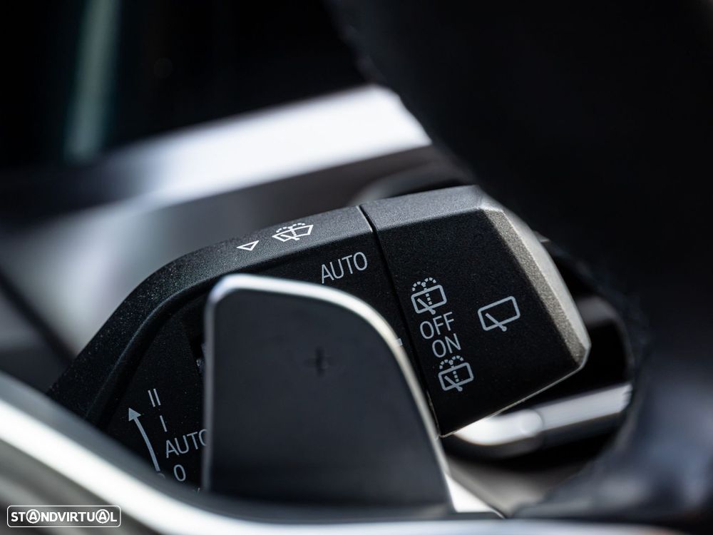 BMW 320 - 16