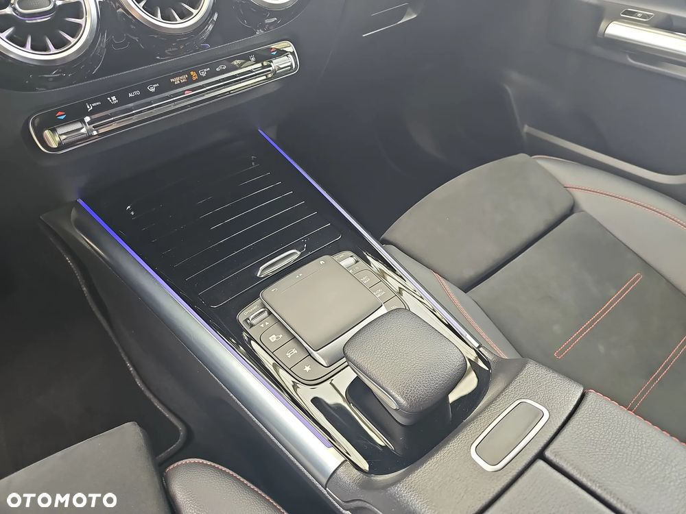 Mercedes-Benz EQA 250 66.5kWh AMG Line - 15
