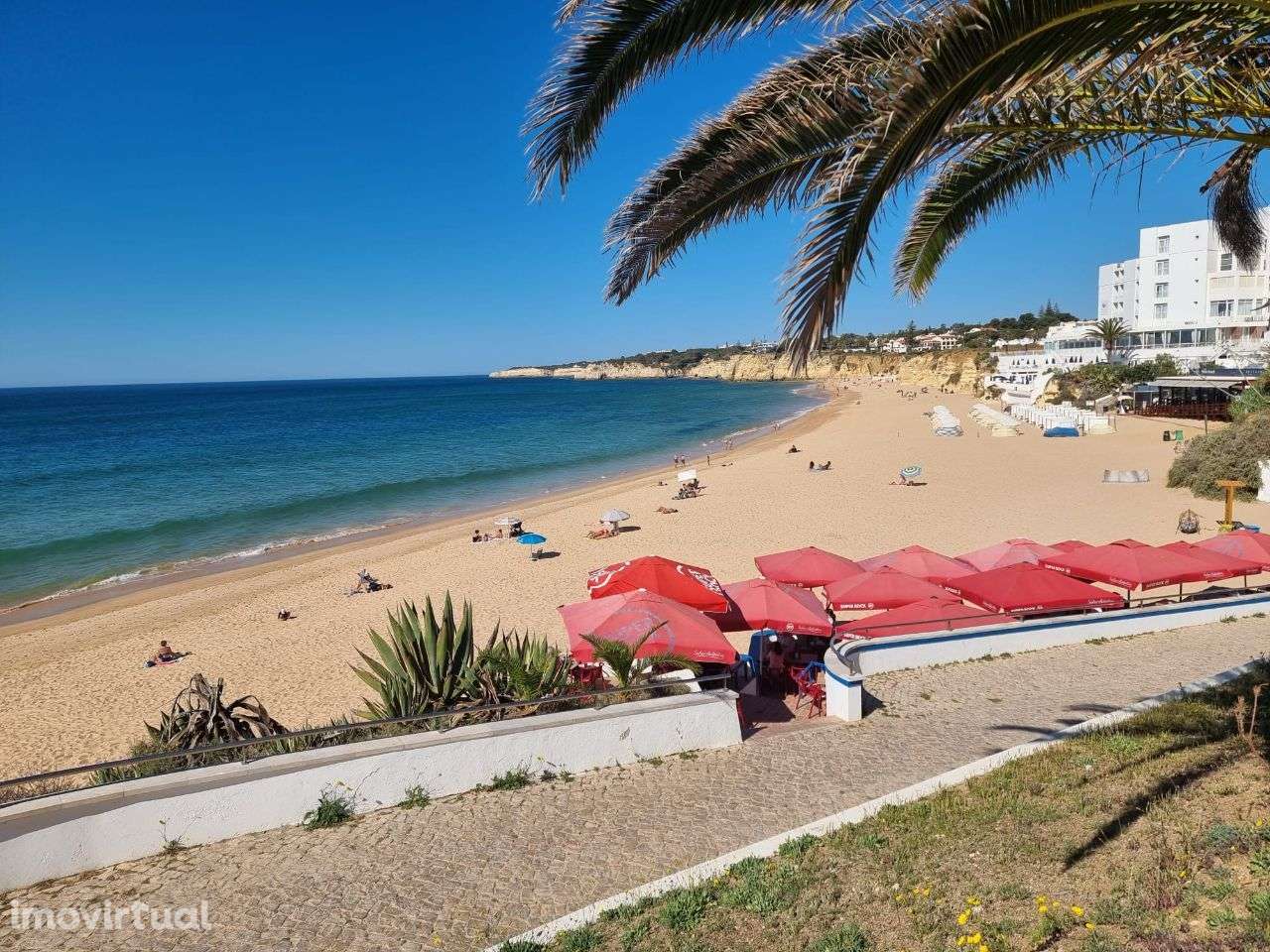 Apartamento T1 50 metros do areal da praia - Grande imagem: 4/20