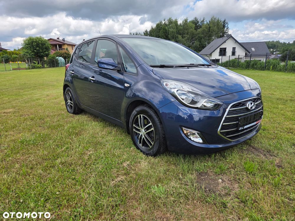 Hyundai ix20 1.4 blue - 3