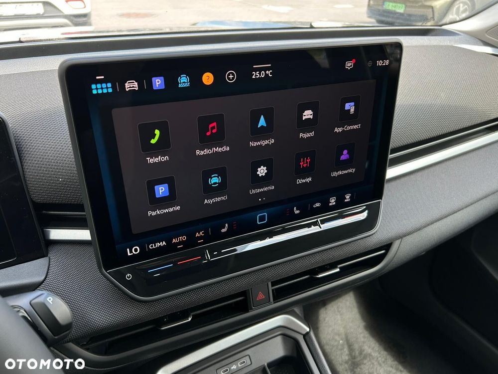 Volkswagen T-Roc - 19