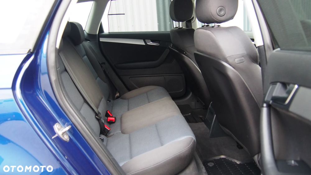 Audi A3 Sportback 2.0 TDI DPF Ambition - 9