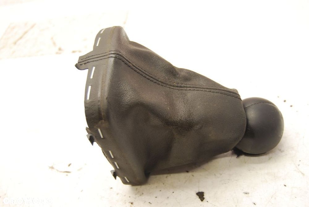 MIESZEK ZMIANY BIEGÓW 8P0863279 AUDI A3 8P 5 BIEGÓW 8P0864261B 8P0864261 - 11