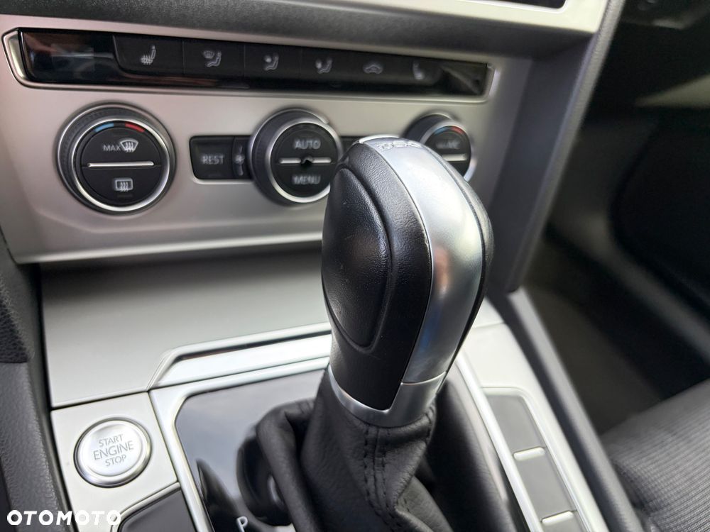 Volkswagen Passat 1.8 TSI BMT Comfortline DSG - 33