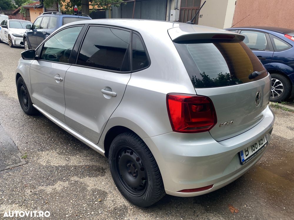 Volkswagen Polo - 2