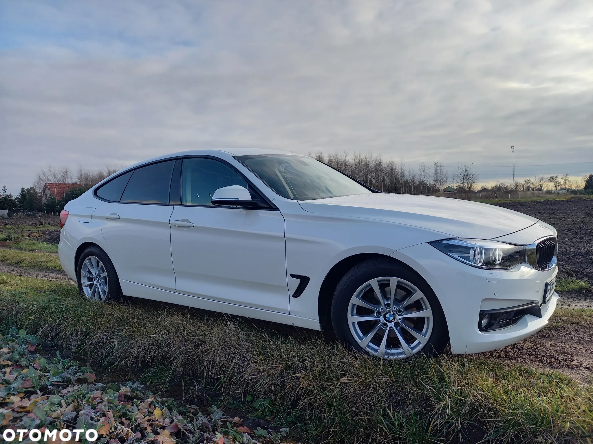 BMW 3GT 320i GPF xDrive - 3