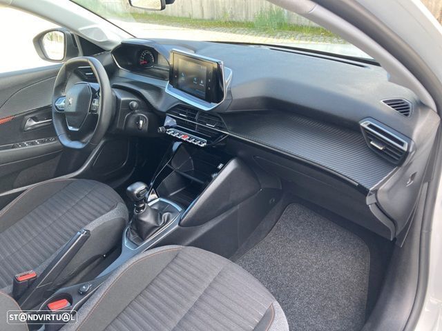 Peugeot 208 1.2 PureTech Allure - 30