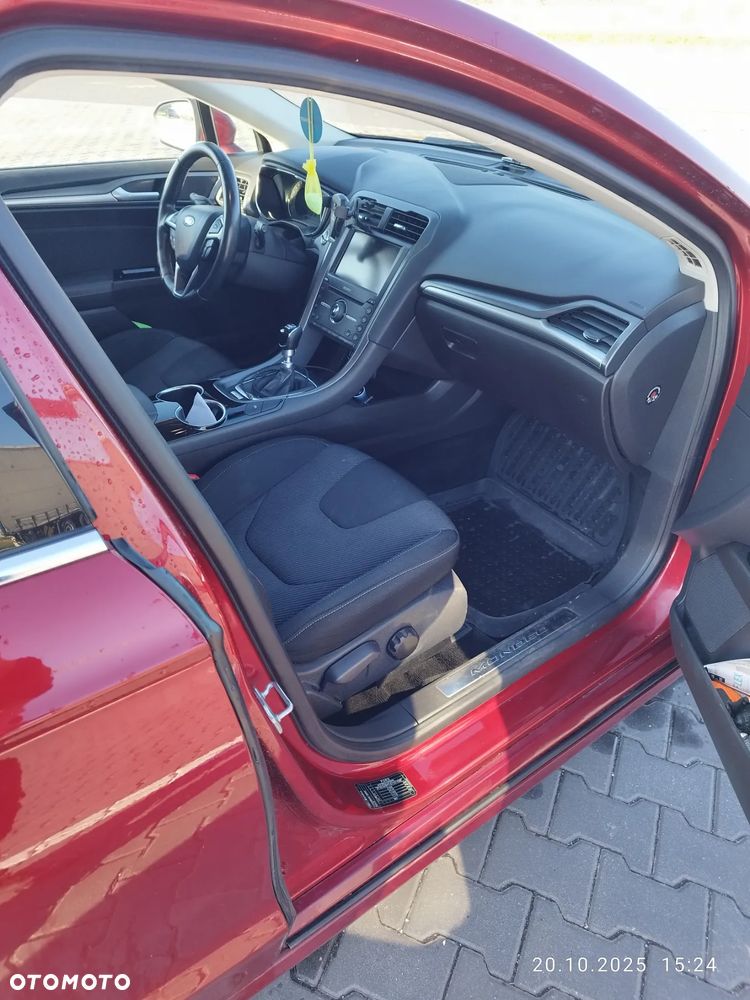 Ford Mondeo 1.5 EcoBoost Gold Edition - 3